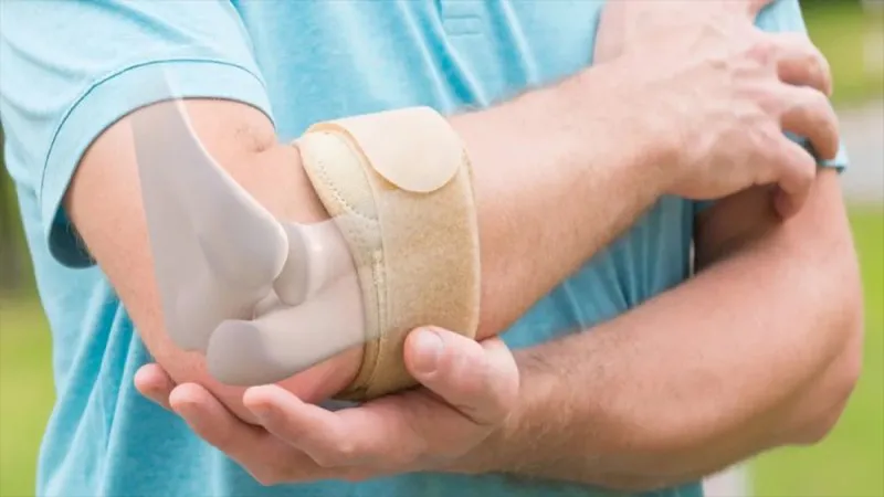 إعادة تأهيل مرفق التنس