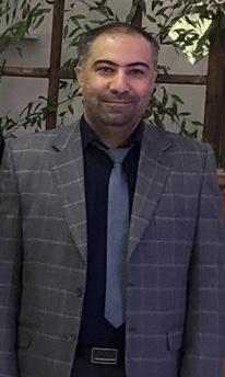 Who is Golden Paw and a professor specializing in spine surgery in Tehran?