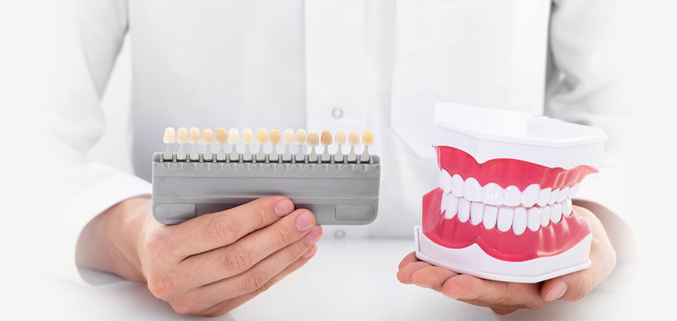 Everything about the life of dental laminate; From the right choice to critical care