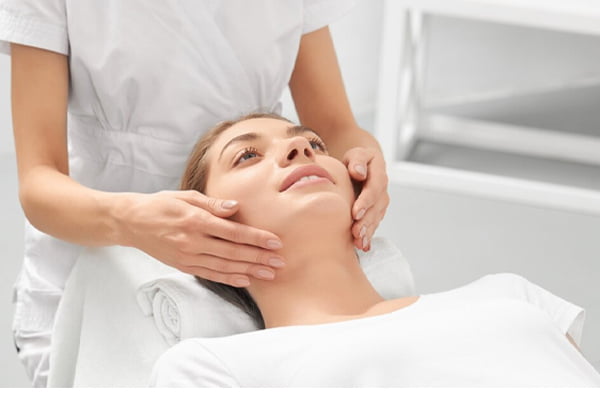 Facial facial center in Zafar