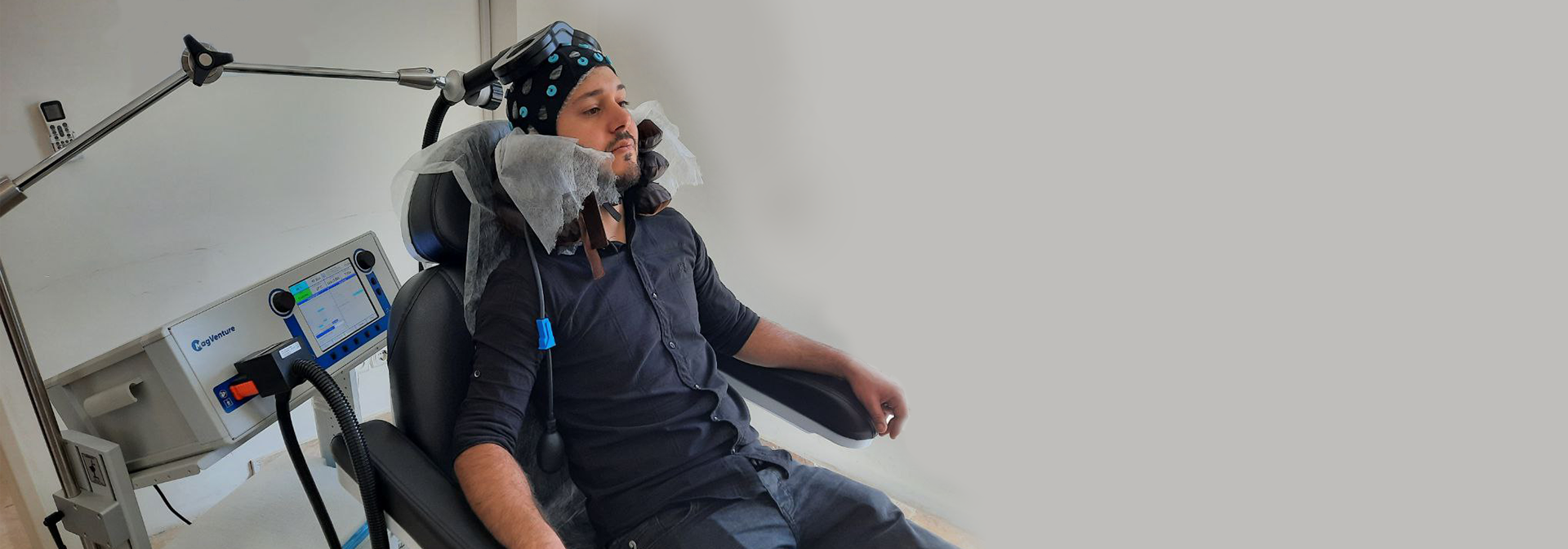 Using TMS to improve Parkinson's symptoms