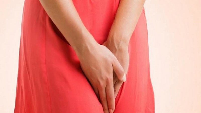 هل التورم بعد عملية تجميل الشفرين أمر طبيعي؟ - د. عرفان سليمي