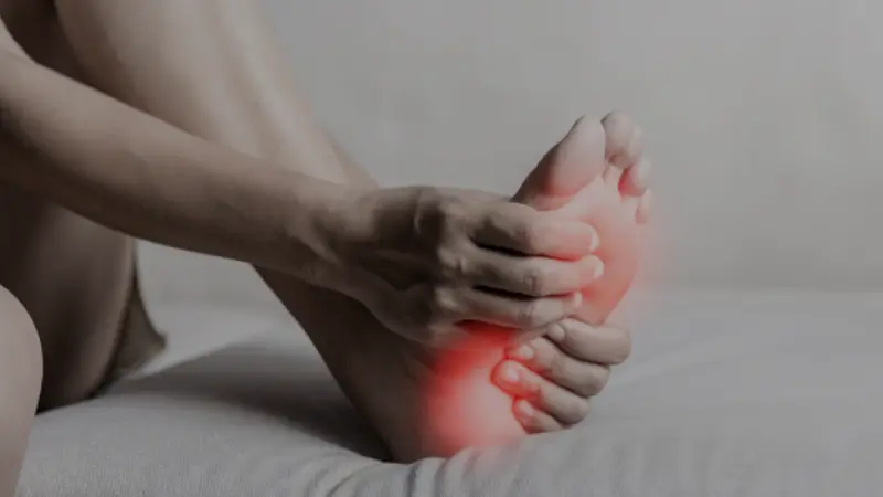 Lumbar disc symptoms in the legs