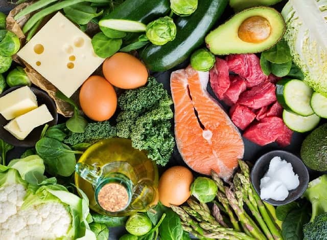 النظام الغذائي الكيتوني هو أسوأ نظام غذائي - غزال غفاري أخصائية التغذية