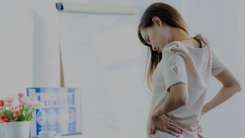 Get to know the most important lumbar disc symptoms in young people