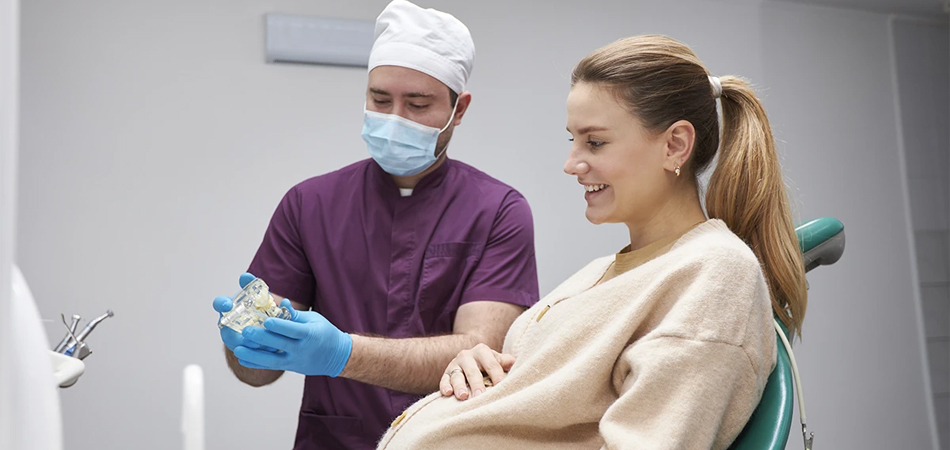 How is dental lamination done for pregnant women?