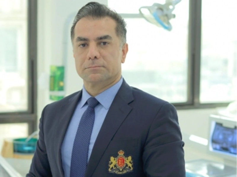 بهترین پزشک ایمپلنت در کرج کیست؟